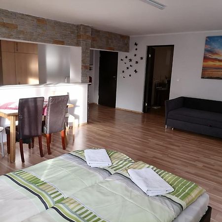 לצכאך אובר דם פאקרסי Olympia Apartment מראה חיצוני תמונה