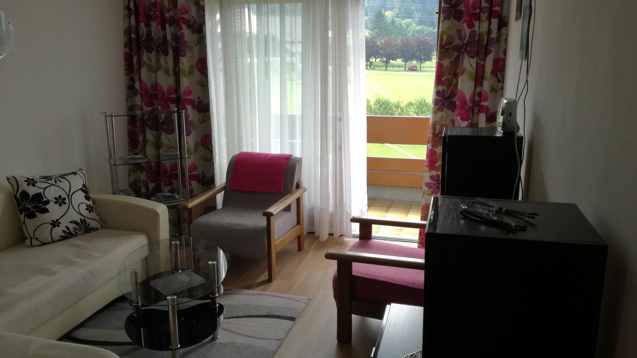 לצכאך אובר דם פאקרסי Olympia Apartment חדר תמונה